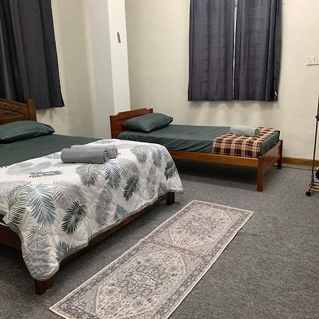 La Wood Homestay Kampung Kuala Besut Εξωτερικό φωτογραφία